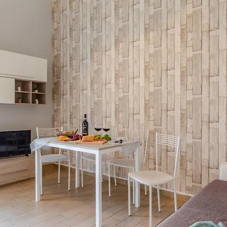 La Casa Rosa Апартаменты Терни